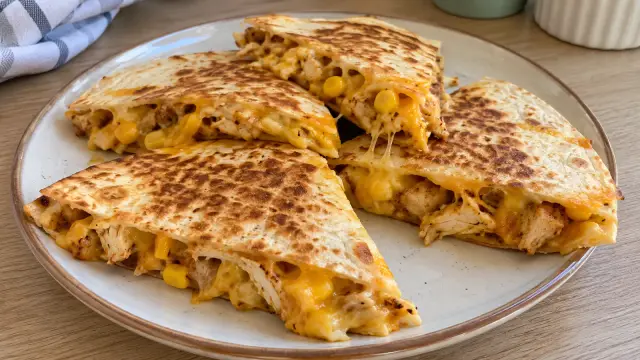 Mexická syrová quesadilla s kuracím mäsom